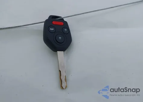 2011 Subaru Forester 2.5X z USA, uszkodzony, nr VIN JF2SHABC8BH738438